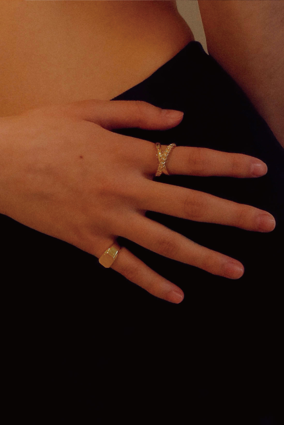 X Knot Chain Ring in Gold